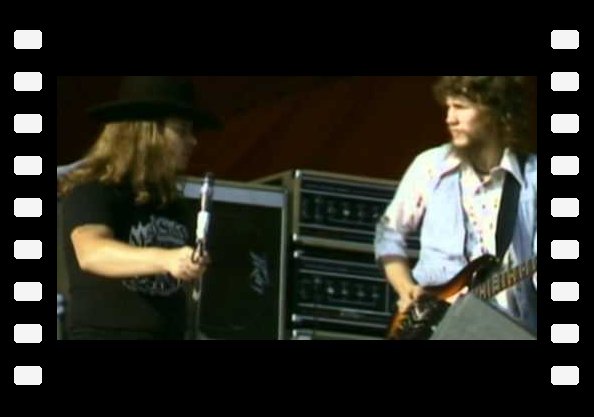 Lynyrd Skynyrd - Call Me The Breeze